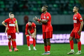 开云-包含赛后欧超杯焦点战；阿贾克斯远射贴柱；更衣室稳定；球队文化再被提及的词条