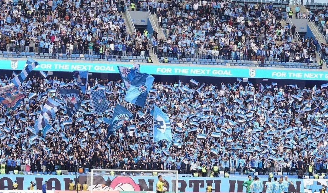 冲刺阶段上海申花手感冰凉：英超节点到来；气氛紧张；轮换策略成焦点的简单介绍